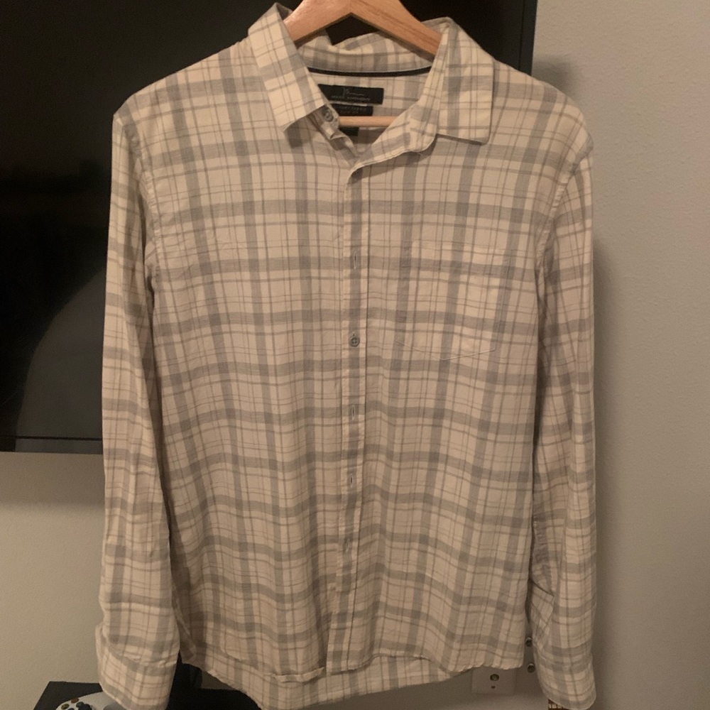 Marc Anthony Luxury Fabric Slim Fit Medium Tan Plaid Button Up